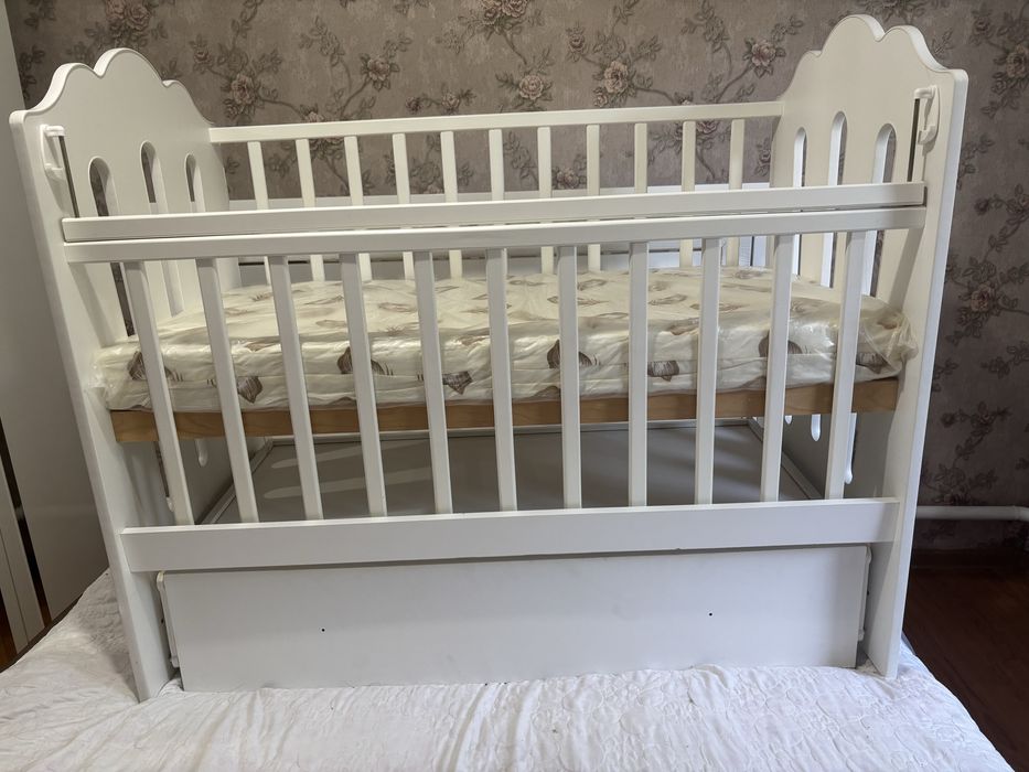 Детский манеж продам