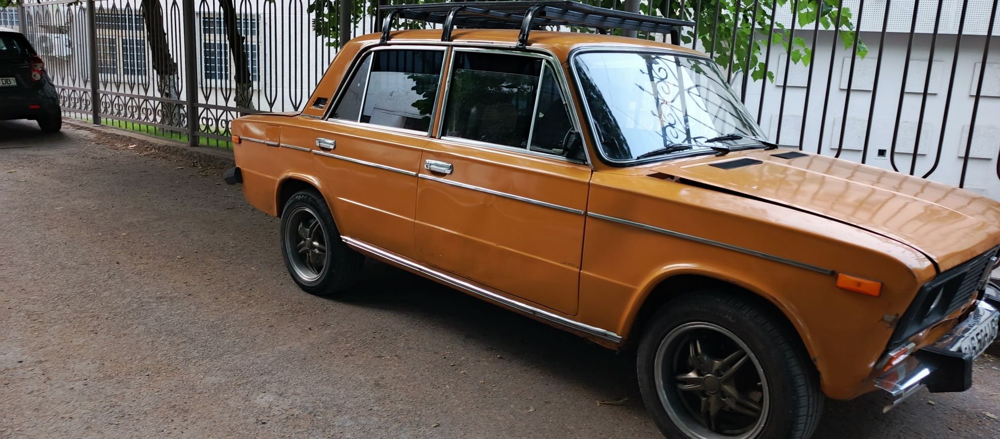 Жигули ваз 2106 тез срочно болиши шу 1250$
