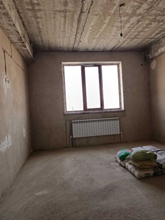 Срочно продается 2х квартира новостройка 67м2 на 2 этаже