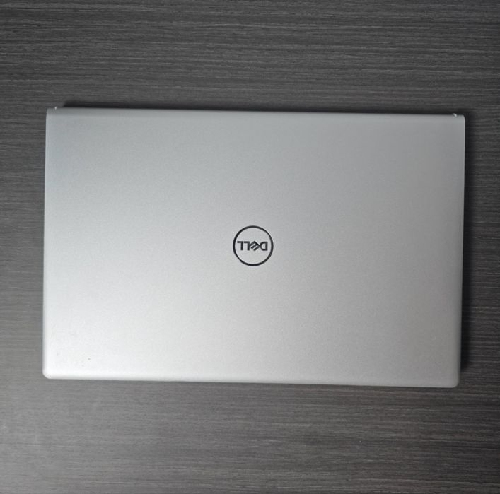 Dell Inspiron 15 3511