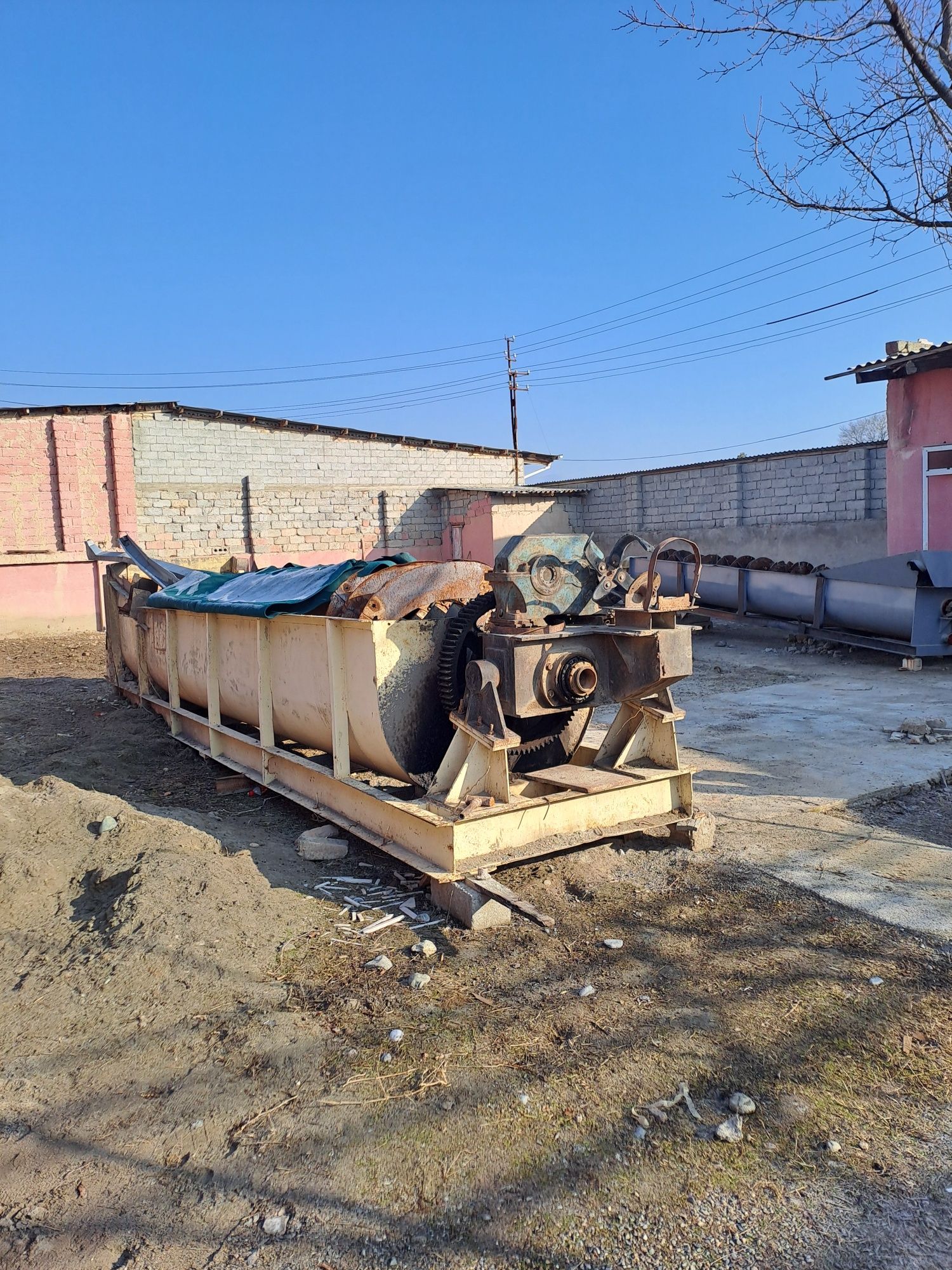 10 sotixli Tayyor burschatka sexi sotiladi artisan suv,transformator
