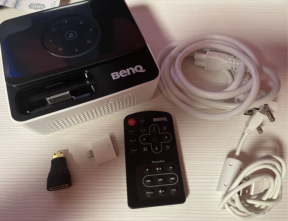 Mini-videoproiector Benq ultraportabil compatibil Iphone