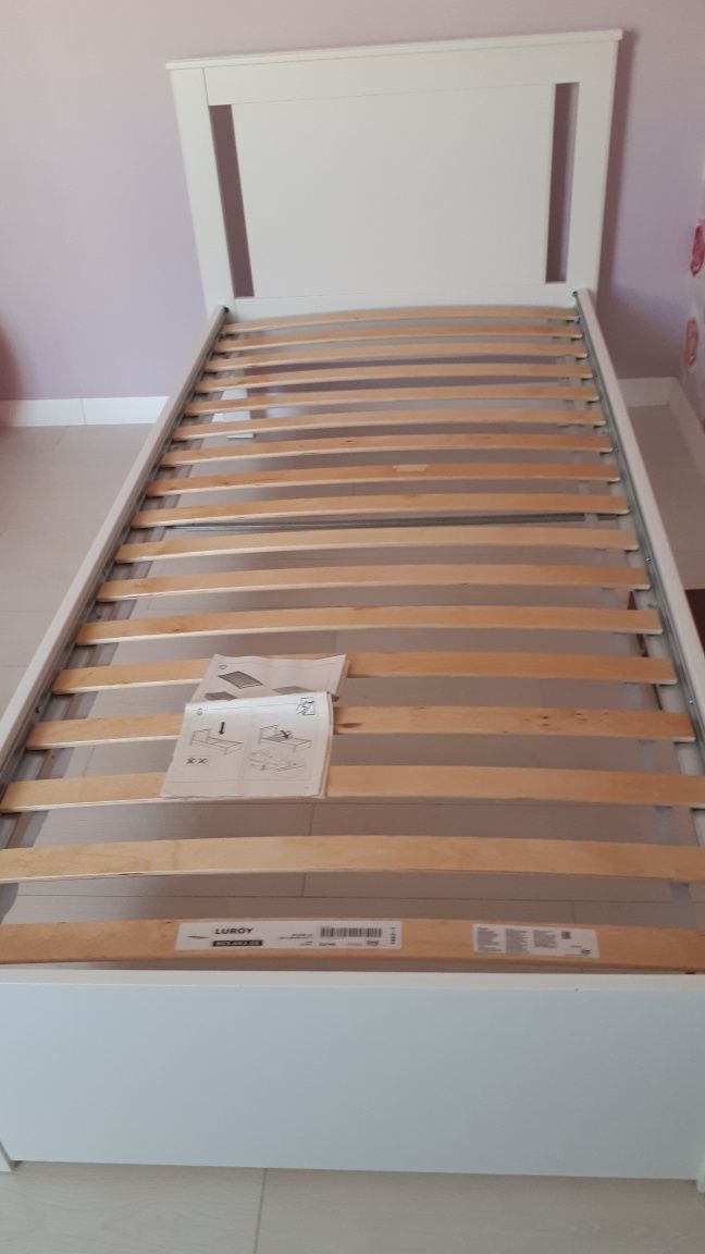 Кровать IKEA Сонгесанд 90×200
