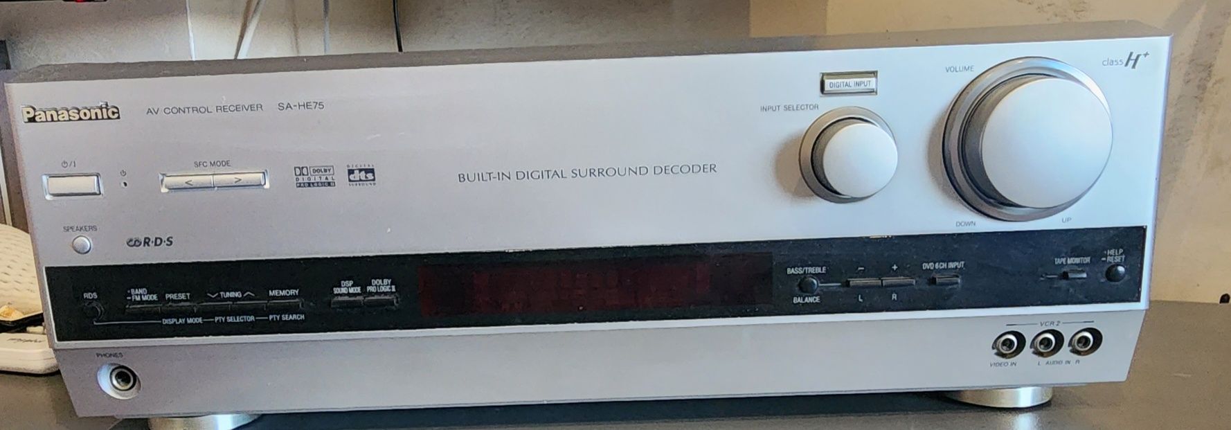 Усилвател Panasonic