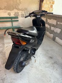 Скутер Honda DIO