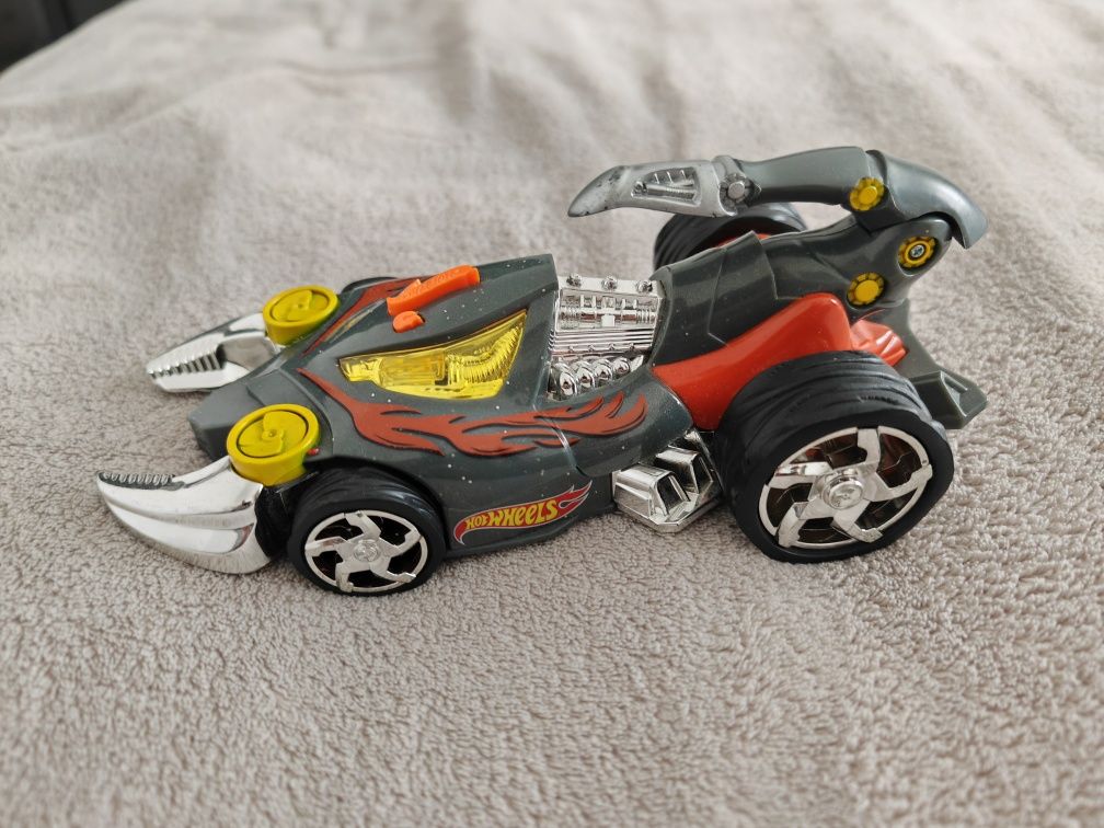 Mașină cu baterii Hot Wheels Monsters Action Scorpedo