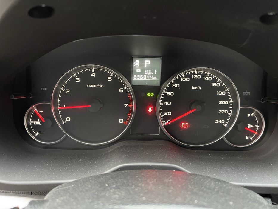 Subaru Legacy awd 2.0