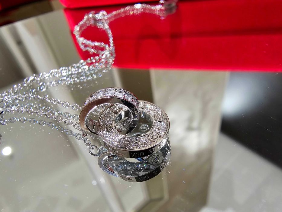 CARTIER Love White Gold Paved Diamonds Chain Дамскo Колие