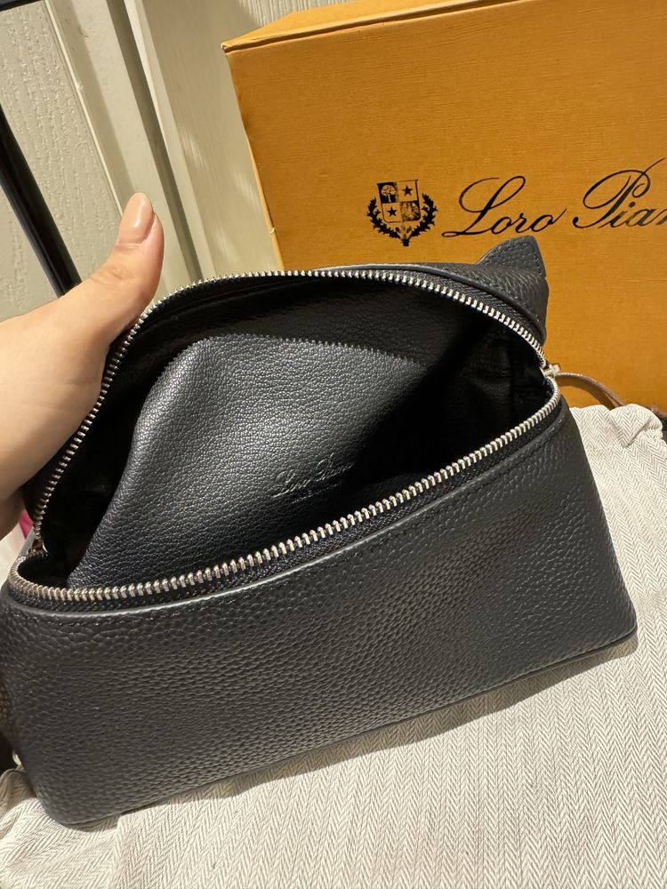Уникална чанта Loro Piana 20*12*7cm изцяло телешка кожа