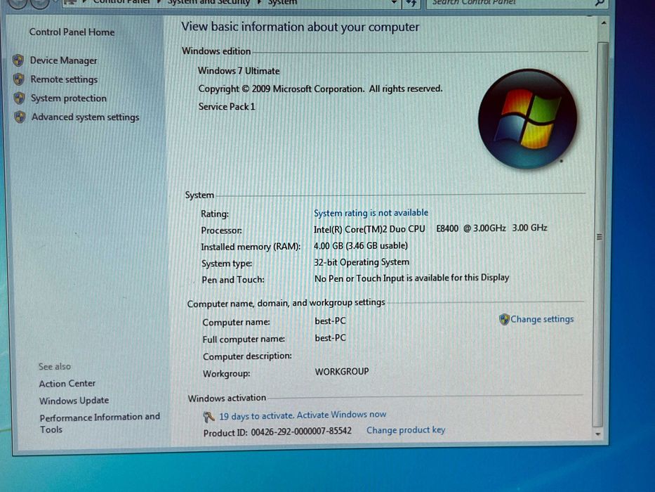 Sistem PC cu monitor Intel E8400, SSD de 120 Gb, LCD 17 inchi