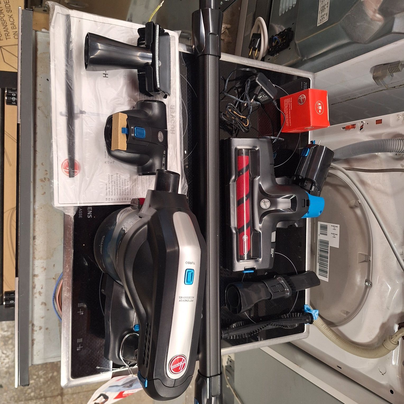 Прахосмукачка Hoover H Free 200 с две батерии нова мострена Бройка