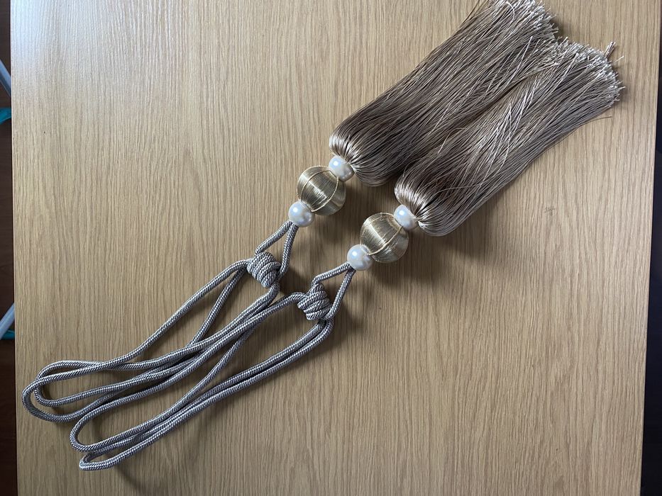 Подхваты для штор кисти