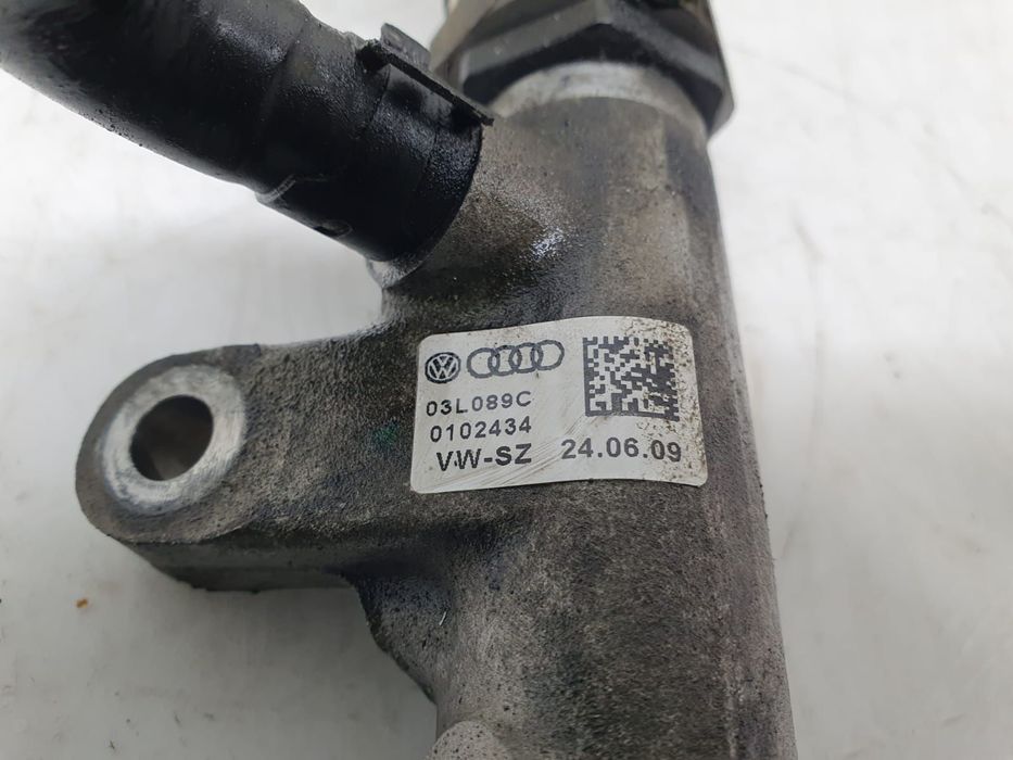 Rampa injectoare 2.0 tdi bmr 03l089c Audi A4 B8/8K