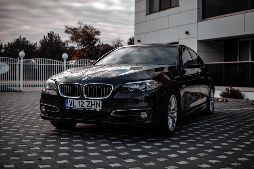 Bmw f10 520d xdrive 2015 3 butoane digital b47 190cp