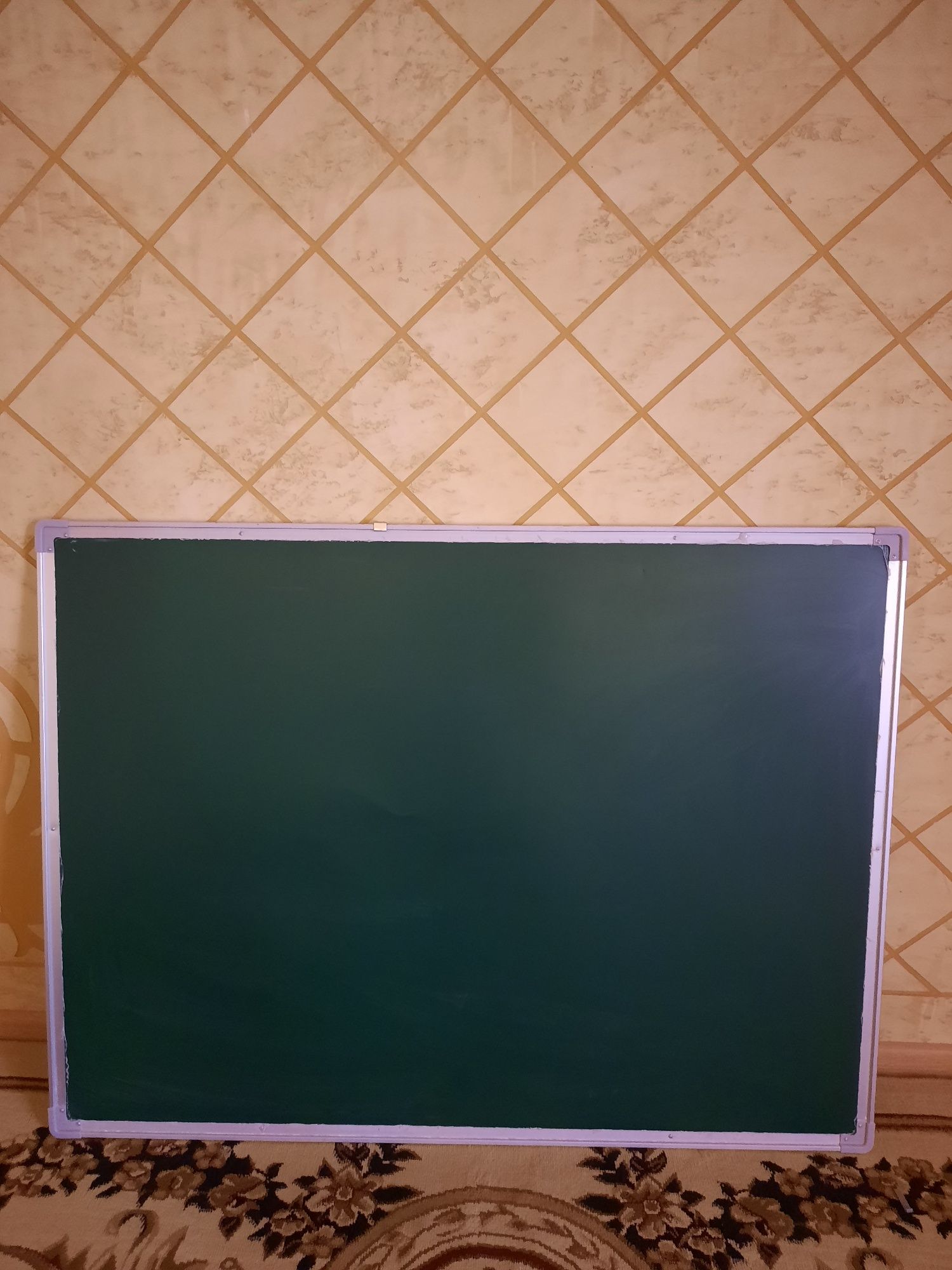Doska sotiladi 2 taraflama