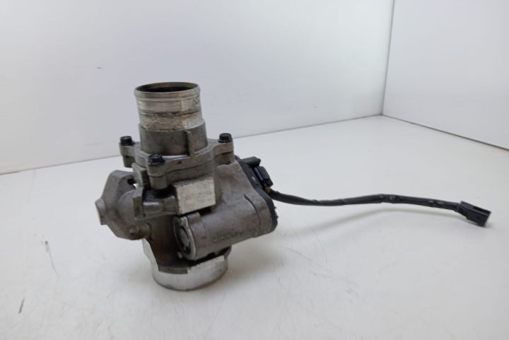 Supapa EGR  2.5 dci H8200222772 Nissan Primastar prima generatie (fac