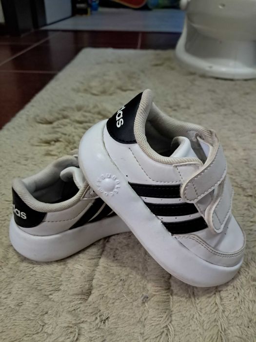 Детски маратонки адидас