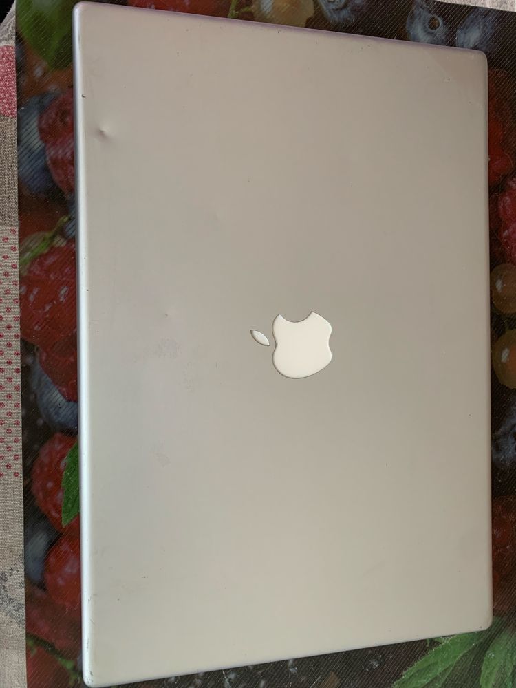 Apple MacBook Pro 15 inch