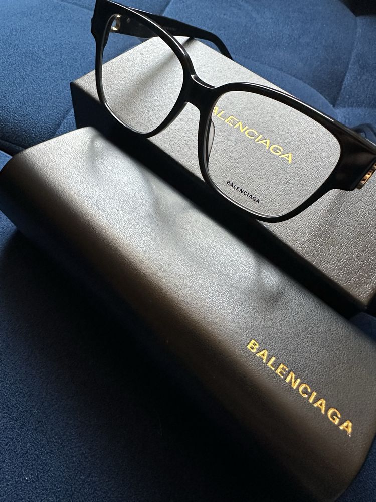 Balenciaga рамки за очила