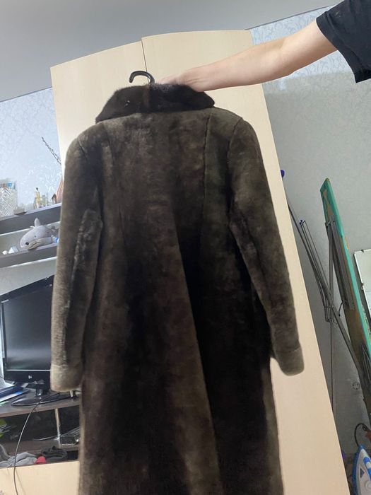 Мутоновая шуба женская
