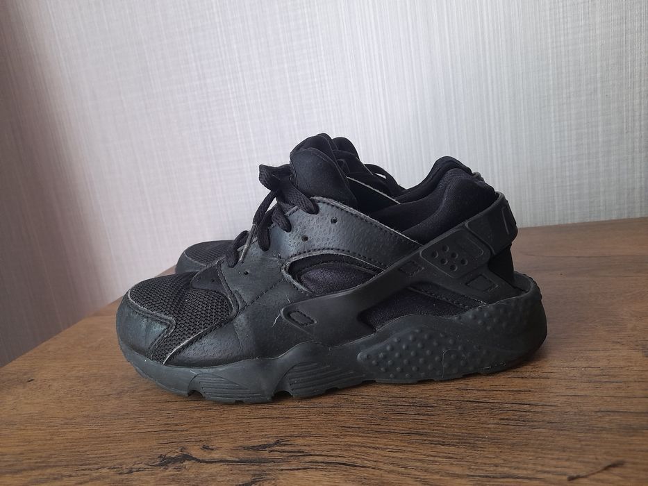 Nike Huarache маратонки 34- 35 номер.