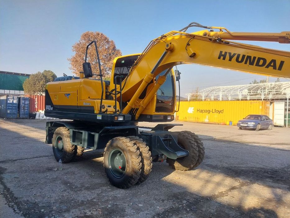 Продается Экскаватор Hyundai Robex