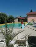 Cabana cu piscina pentru petreceri private