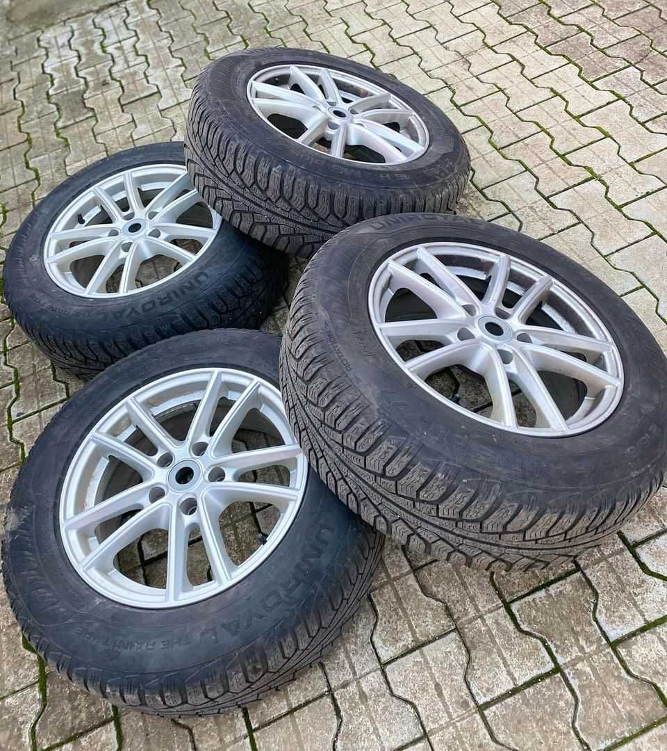 Vand jante cu anvelope M+S 215/65 R16 H pentru Audi