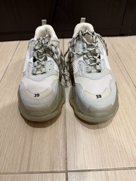 Обувки на Balenciaga