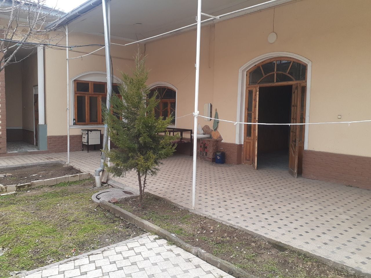 (22) Сдаётся Участок Домборабод 5 ком