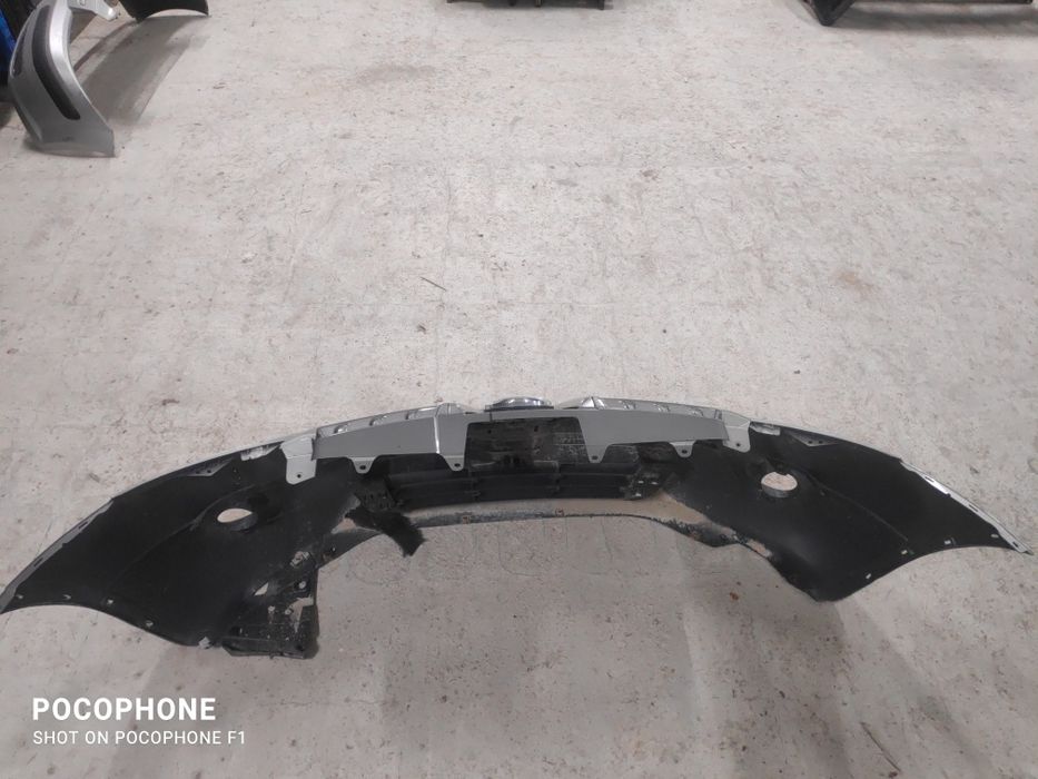 Предна броня Nissan Qashqai / Нисан Кашкай със забележки!