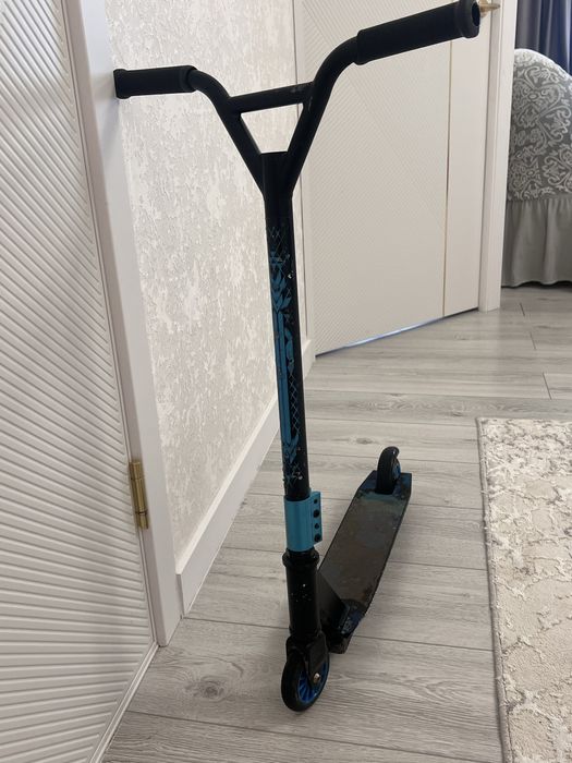 Самокат трюковый