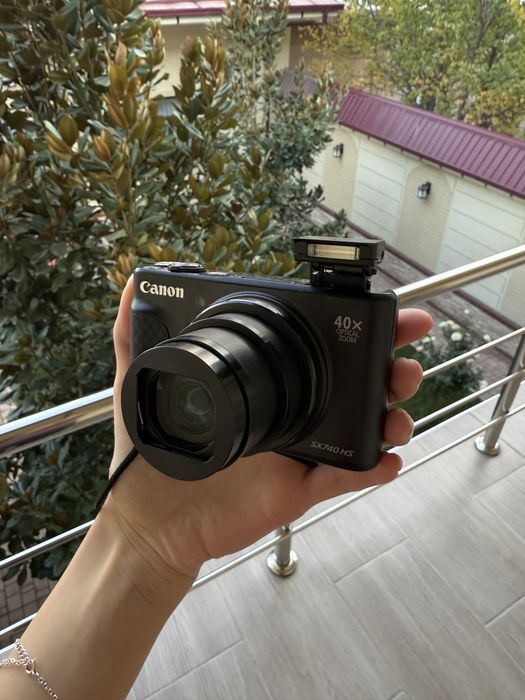 Canon SX740HS Power Shot