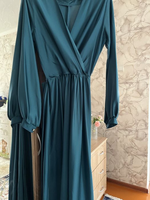 Продам платье в отличном состоянии