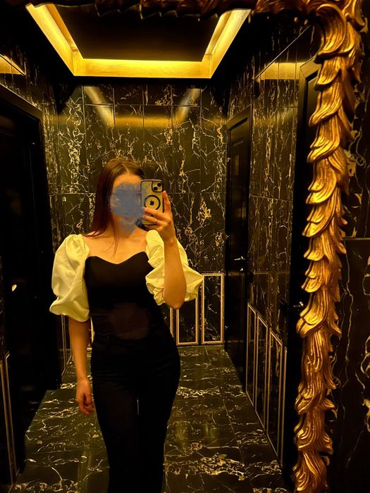 Продам кофту 5000 тг