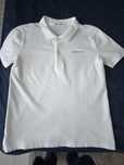 Vand tricou Calvin Klein cu guler in stare excelenta