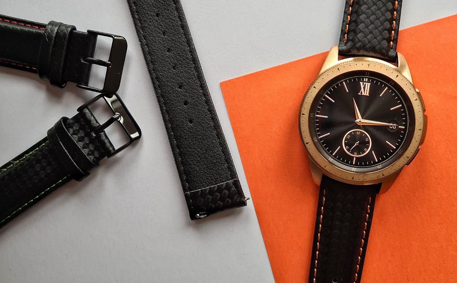 Последни бройки! Galaxy Watch5 & Watch4 карбонова каишка