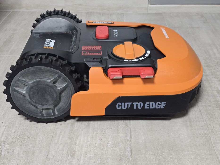 Robot tuns gazon Landroid Worx WR141E
