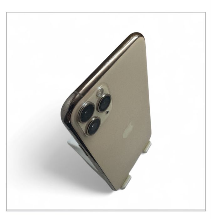 iPhone 11 Pro Max Като Нов само за 420 лв 83 % Батерия Бартер Перфект