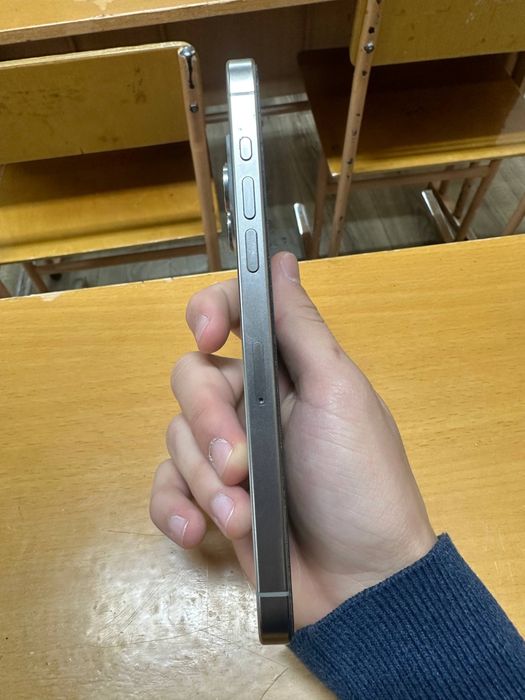 Iphone 15pro maks srochno