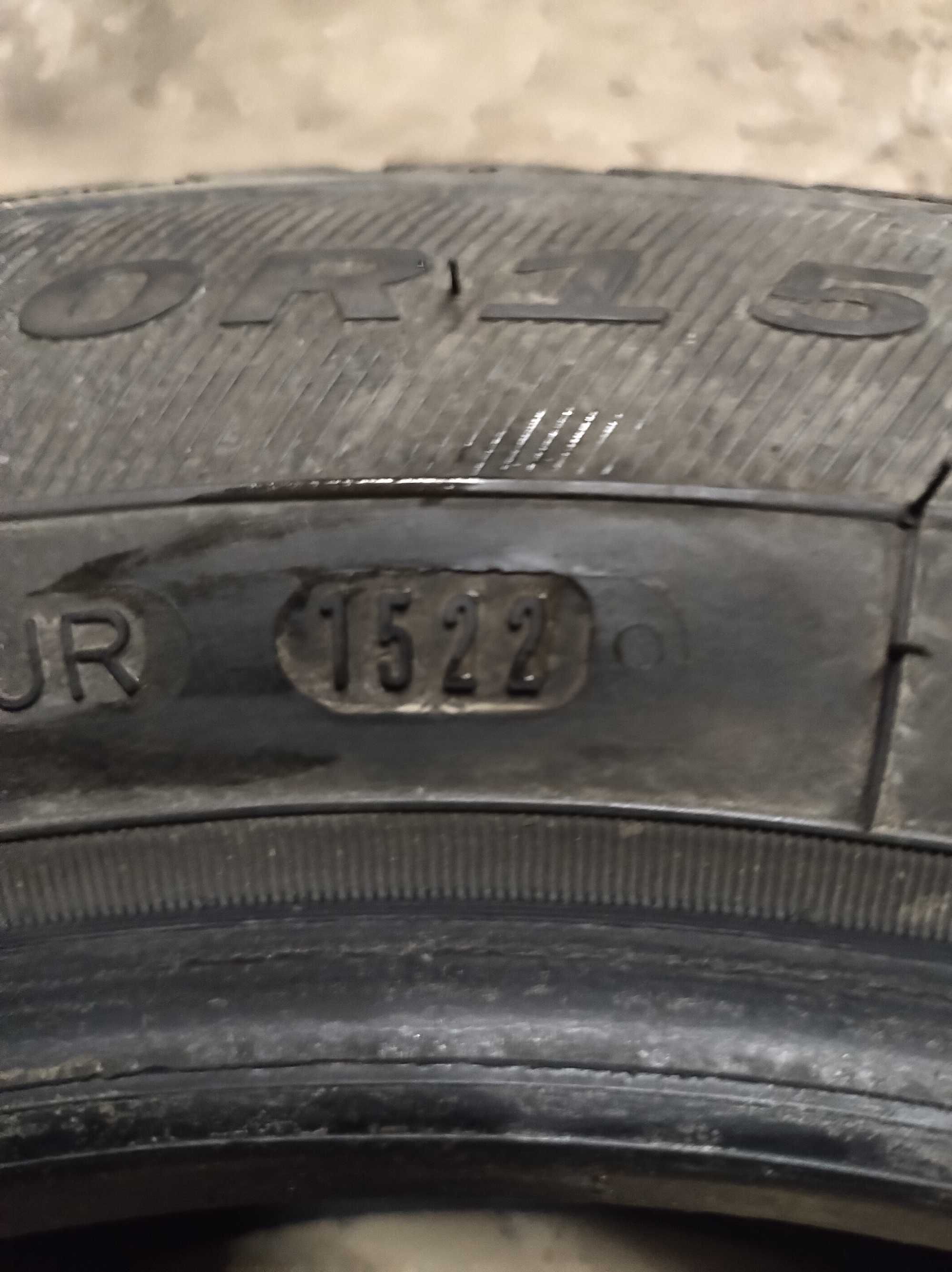 Зимни гуми 4бр. Debica 185/60R15