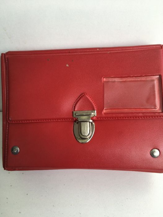 военни несесери