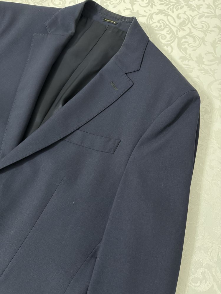 Костюм Massimo Dutti в отличном состоянии!