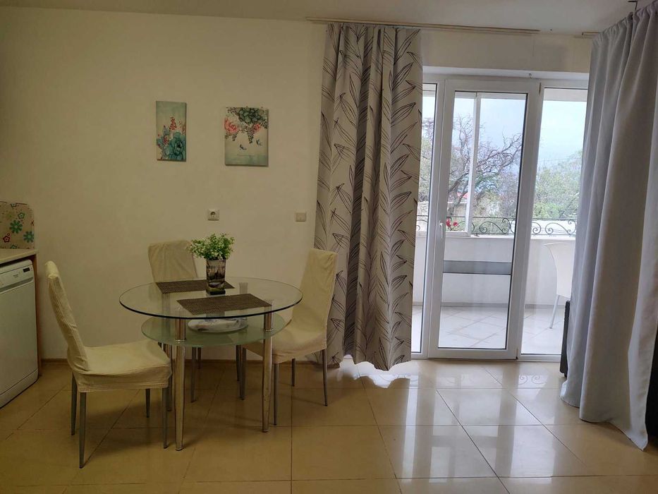 Двустаен апартамент с гледка море– Св. Св. Константин и Елена!