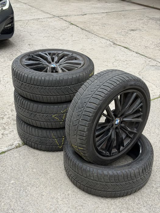 Гуми Зимни Pirelli Sottozero 3 Winter DOT 2121 225/45/18 RunFlat BMW