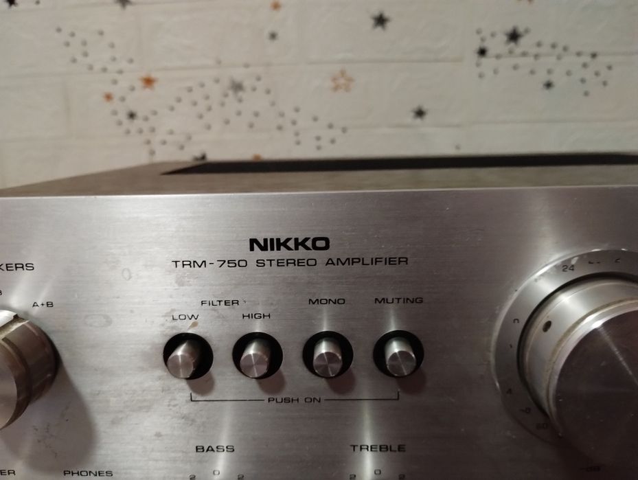 Amplificator Nikko TRM-750