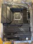 ASUS ROG STRIX X670E-F Gaming WiFi 6e