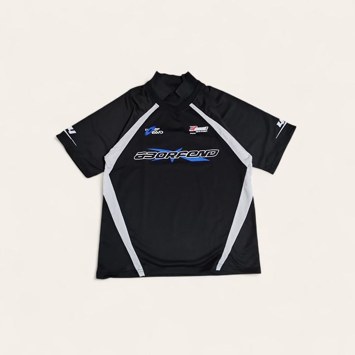 Футболка с воротником