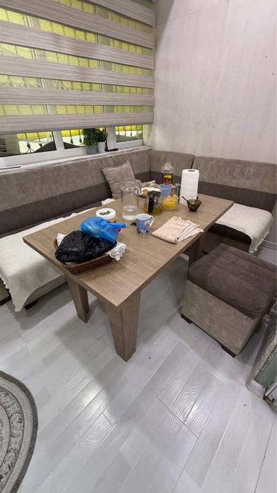 Srochna ! 2 xonali 73kvm uy sotiladi