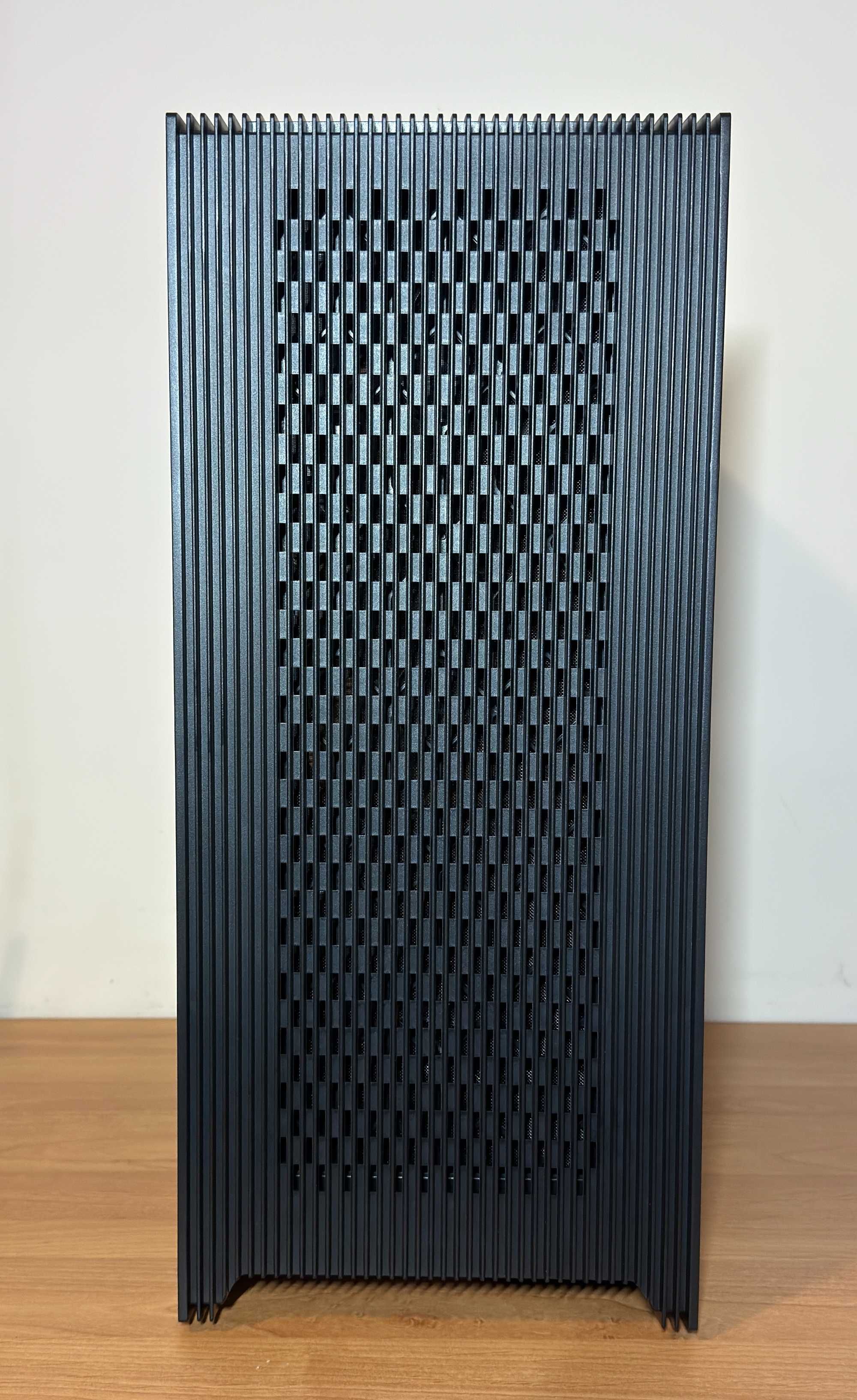НОВ Kомпютър Ryzen 5 AM5 RX 7800 XT 16GB RAM 32GB DDR5 SSD 1TB NVME